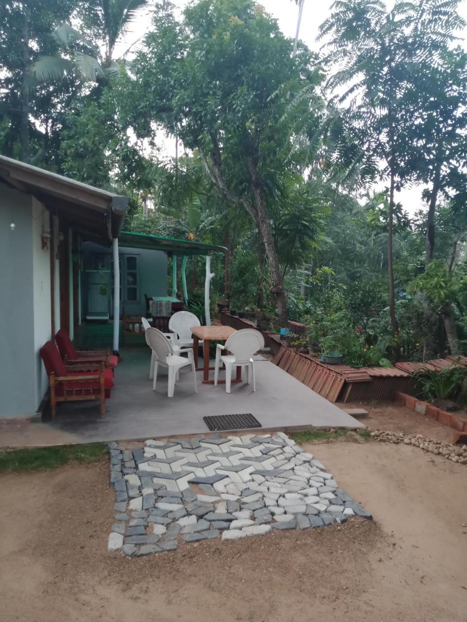 Damsen Homestay Ella Exterior photo